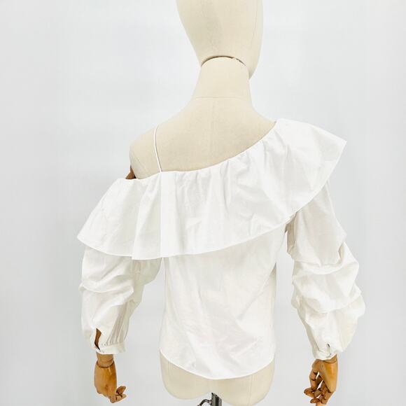 alice + olivia White Off-Shoulder Ruffle Statement Blouse Top - Picture 4 of 8